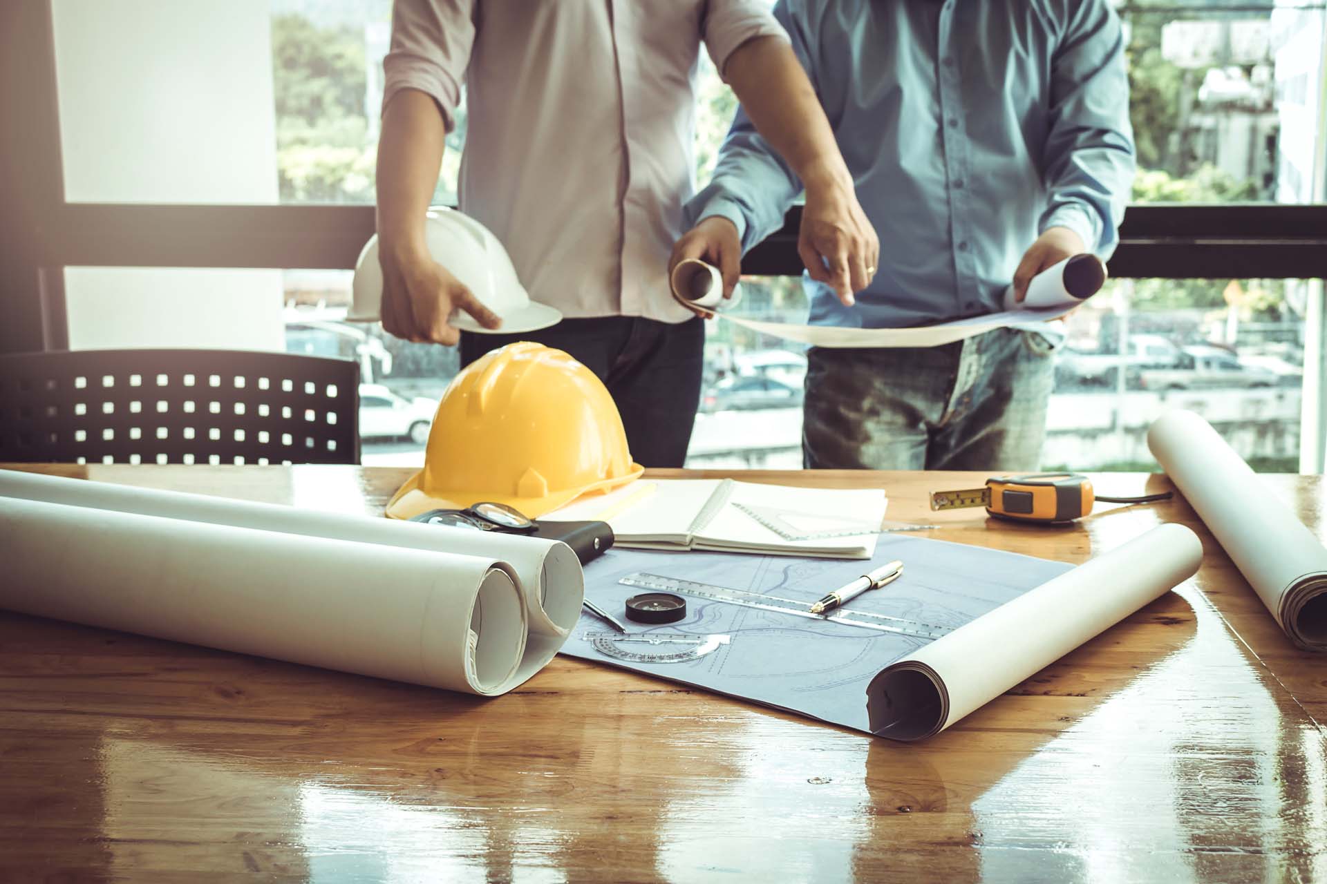 Business,Man,And,Construction,Engineer,,Effect,Vintage,Sun,Flare